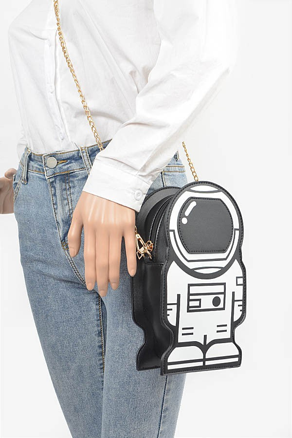 Astronaut Clutch